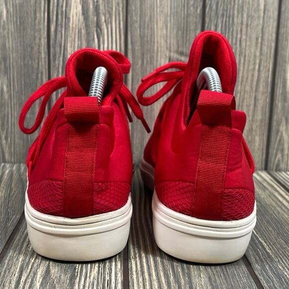 Steve Madden Lancer Red Fashion Sneakers Women 10 Casual Streetwear Lifestyle - Picture 5 of 10